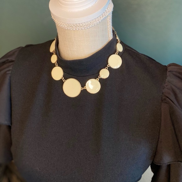 Vintage 60’s Style Cream/White Circles Disk Adjustable Boho Necklace - Picture 3 of 5